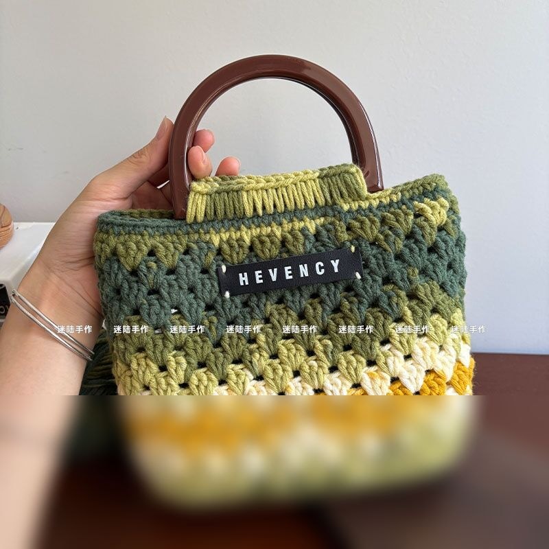 Wizard of OzTote BagdiySnowflake Yarn — OOM